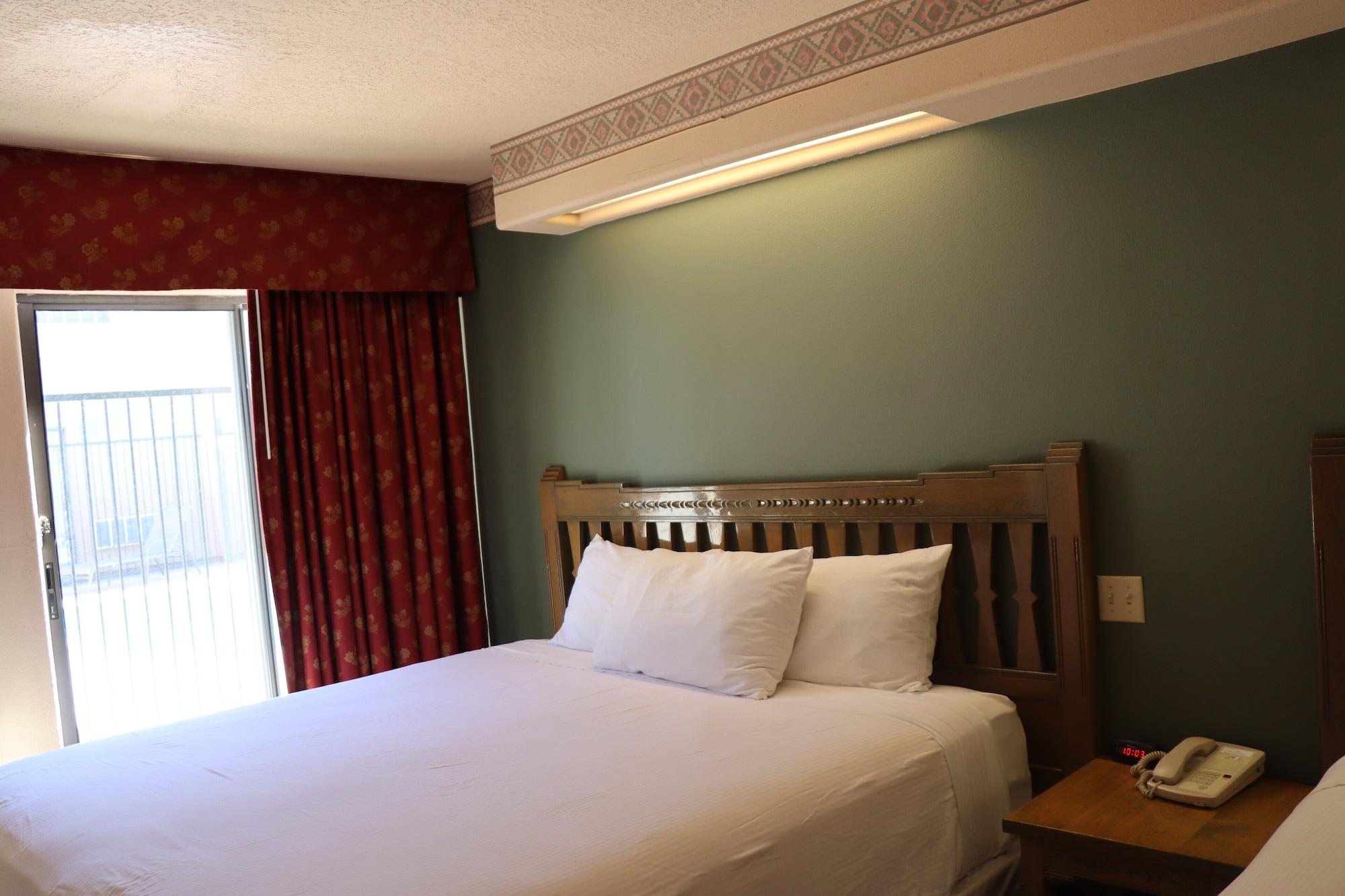 Sagebrush Inn & Suites Taos Exteriör bild